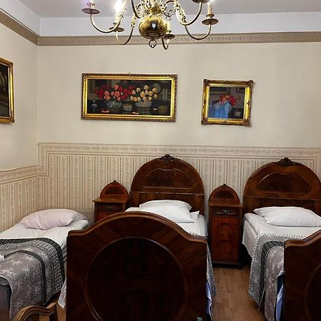 Vavelsky Apartments - Old Town クラクフ エクステリア 写真