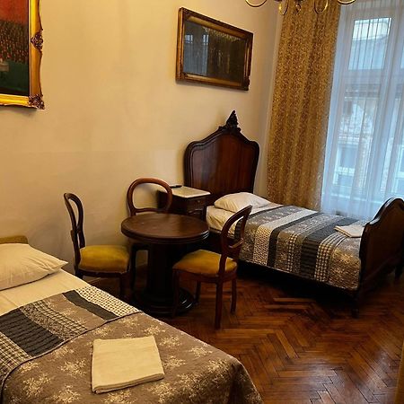 Vavelsky Apartments - Old Town クラクフ エクステリア 写真