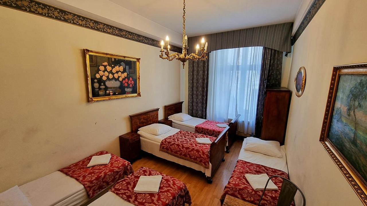 Vavelsky Apartments - Old Town クラクフ エクステリア 写真