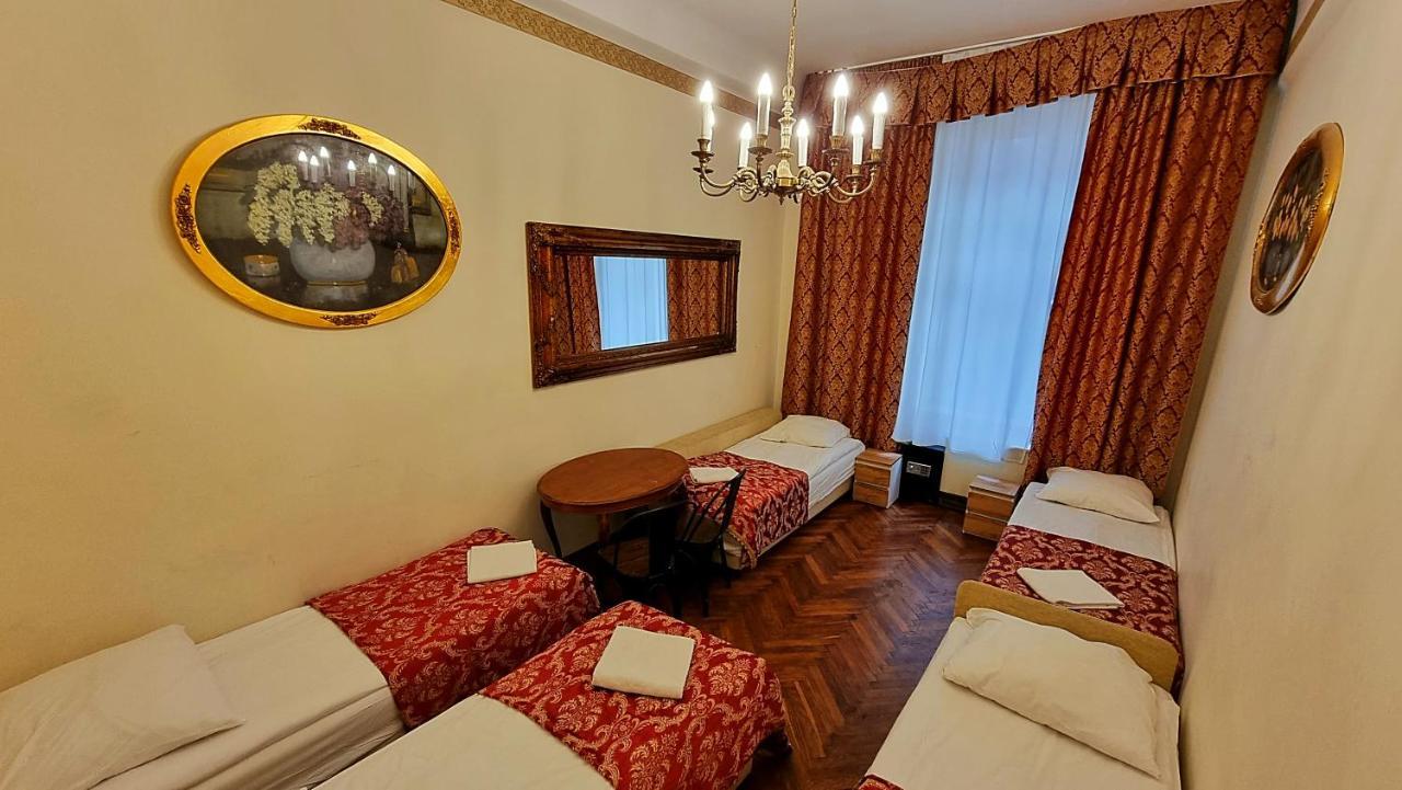 Vavelsky Apartments - Old Town クラクフ エクステリア 写真