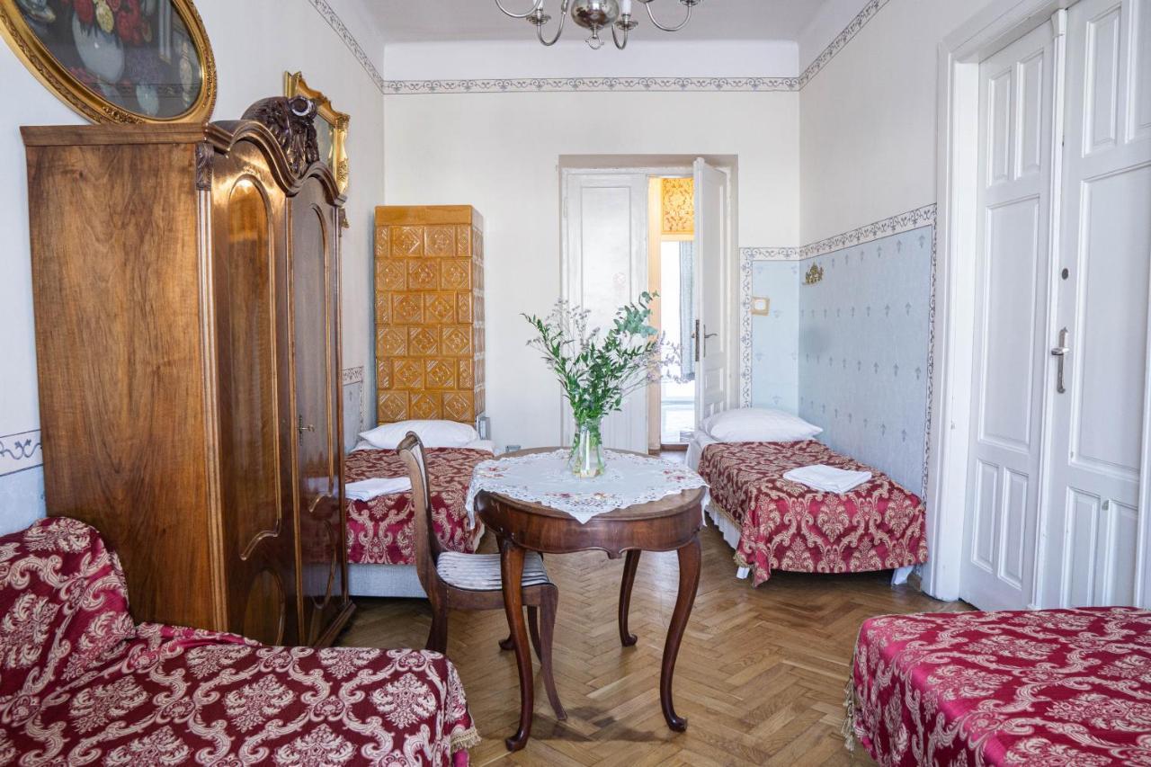 Vavelsky Apartments - Old Town クラクフ エクステリア 写真